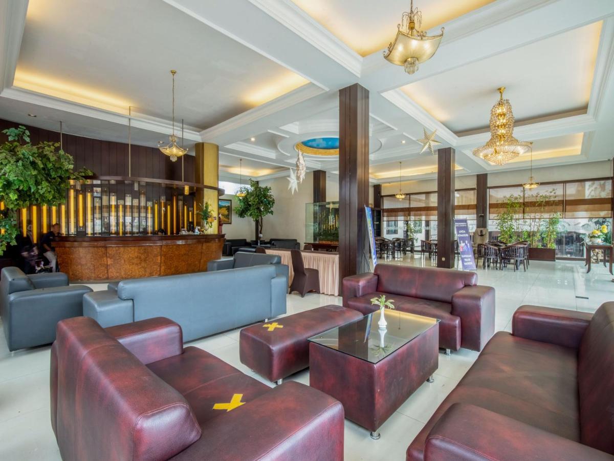 Takashimaya Hotel & Convention เล็มบัง ภายนอก รูปภาพ