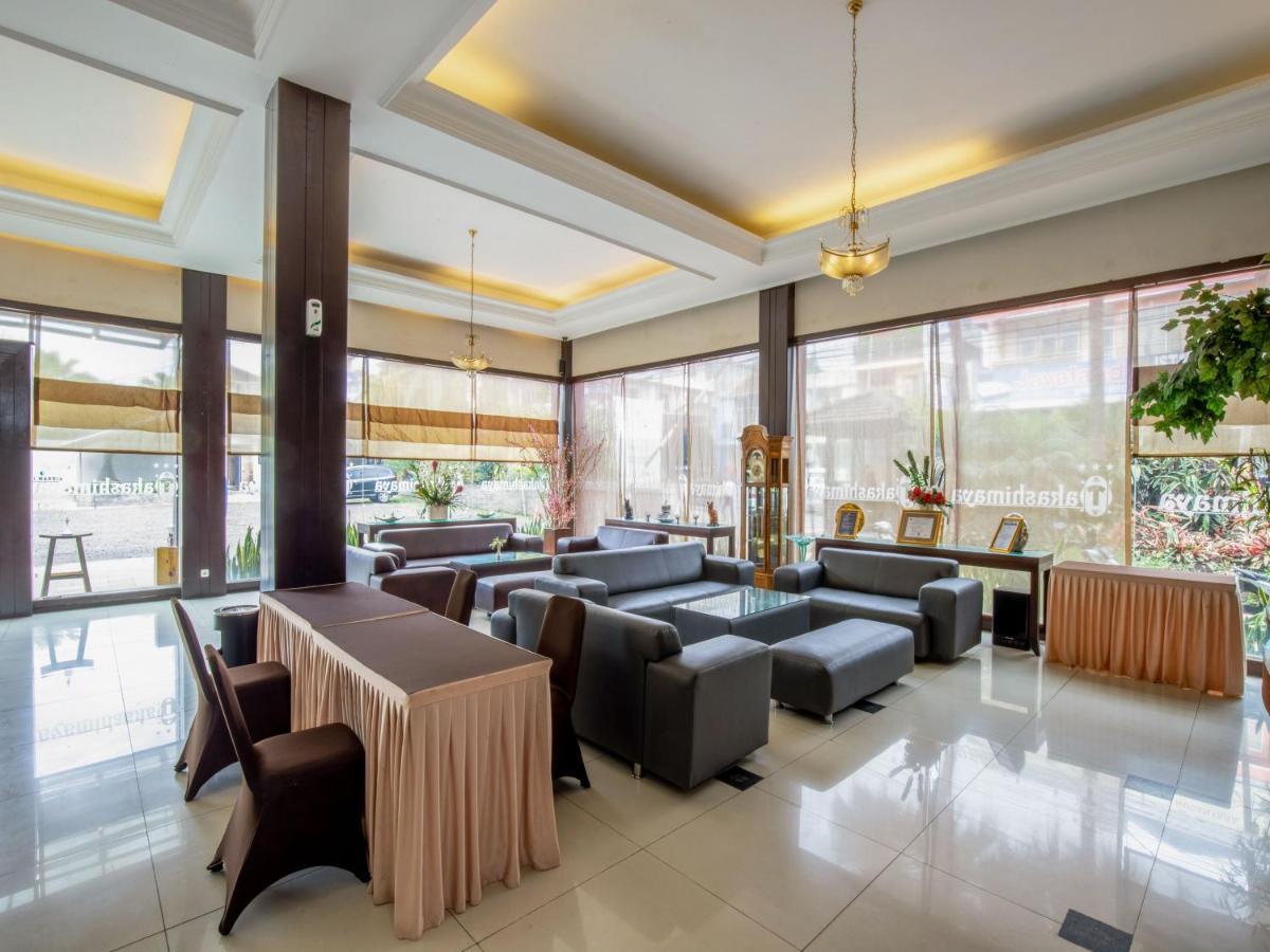 Takashimaya Hotel & Convention เล็มบัง ภายนอก รูปภาพ
